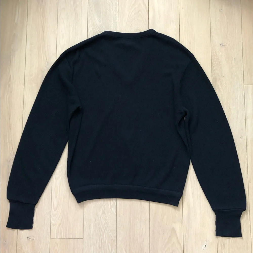 Vintage Izod Lacoste Pullover V Neck Sweater in Navy Size L - Picture 4 of 9